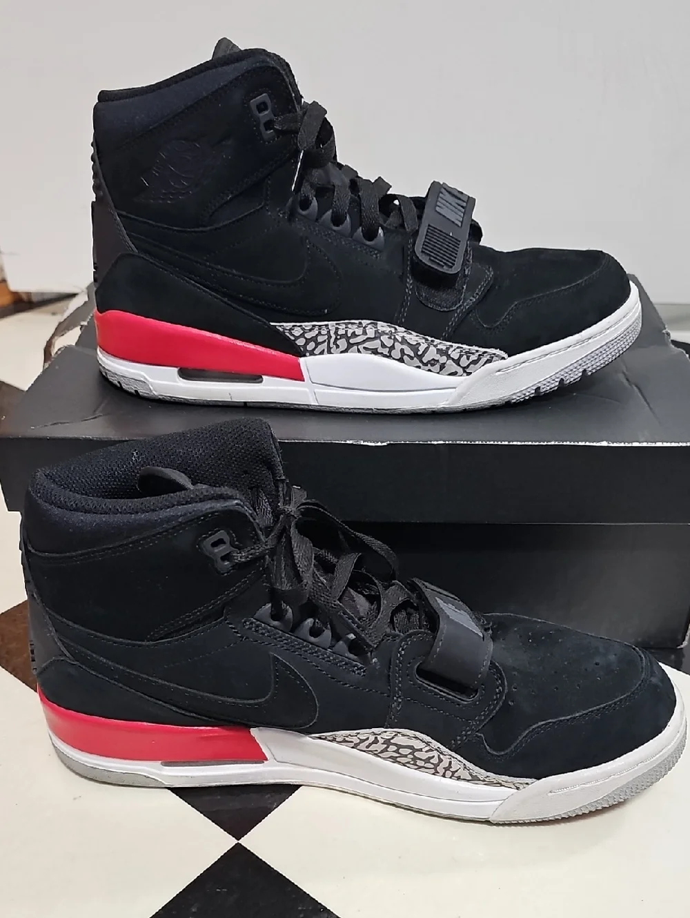 Air Jordan Legacy 312 Black Black-Fire Red Sz 10 23 Michael Jordan Tennis Shoes